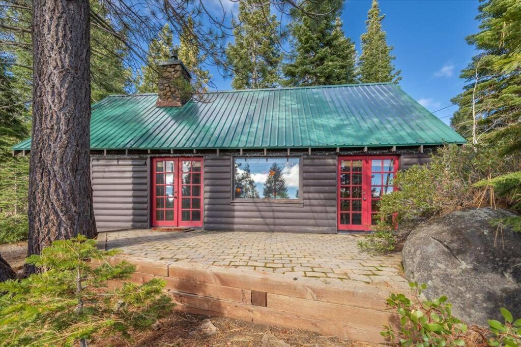 Coziest Cabin In Tahoe W Stone Fireplace Comfy Beds Close To Slopes & Lake Carnelian Bay Buitenkant foto